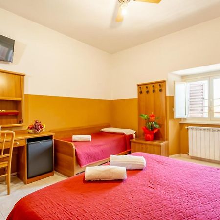 Booking Inn Rome Center Екстериор снимка