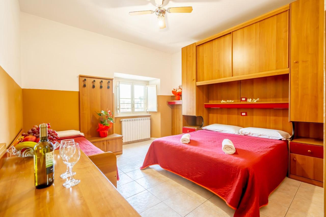 Booking Inn Rome Center Екстериор снимка