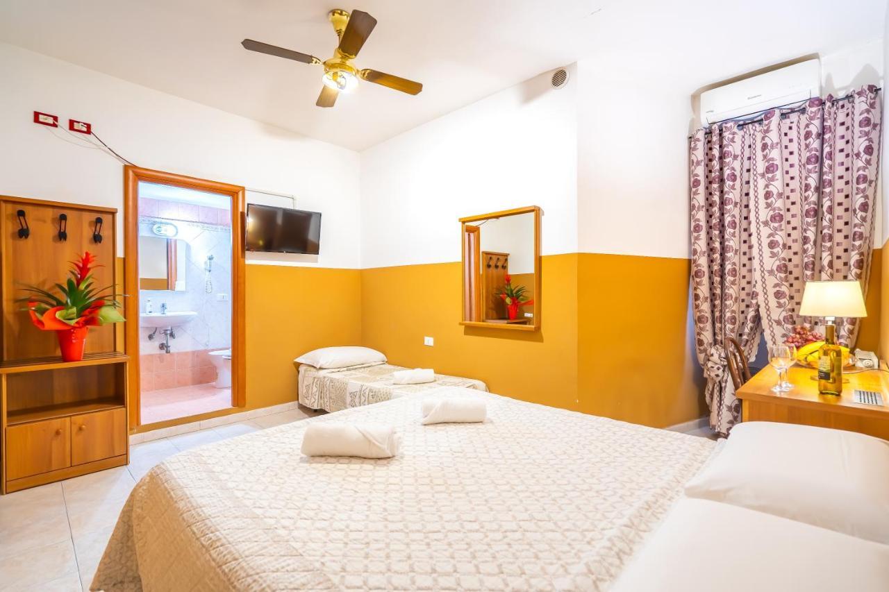 Booking Inn Rome Center Екстериор снимка